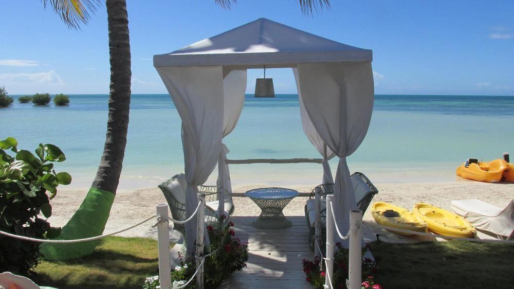 Grand Bahia Ocean View Hotel Cabo Rojo Exterior photo